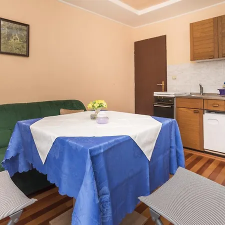 Apartamento Kastel